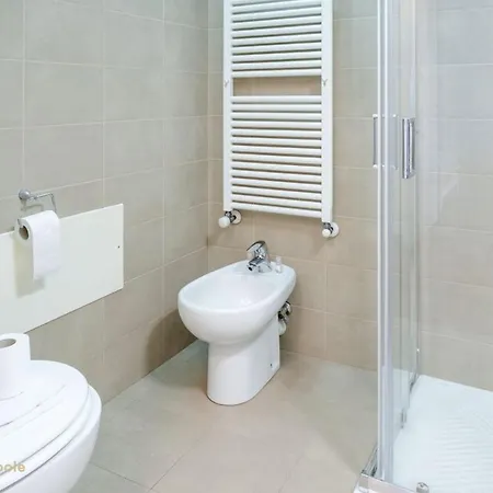 De Gasperi 1 Appartement *
